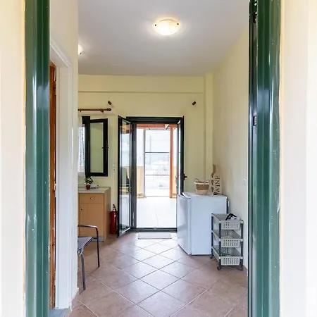 'kotronas Bay' House With View * קוטרונאס