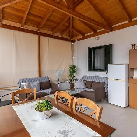 'kotronas Bay' House With View בית נופש קוטרונאס