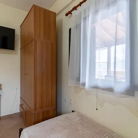 בית נופש 'kotronas Bay' House With View קוטרונאס