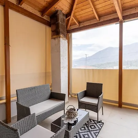 'kotronas Bay' House With View