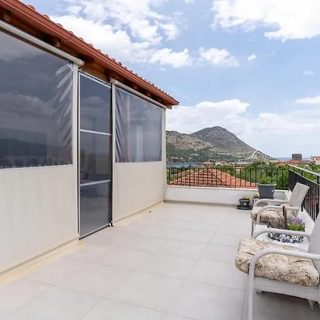 בית נופש 'kotronas Bay' House With View קוטרונאס