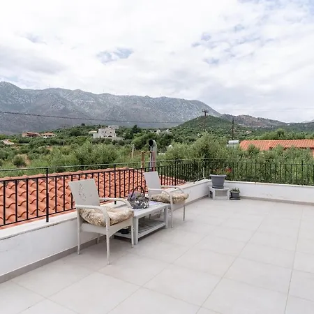 'kotronas Bay' House With View